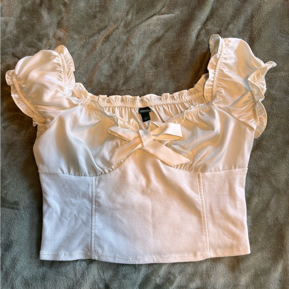 Wild Fable Cream Ruffled Cap Sleeve Blouse
